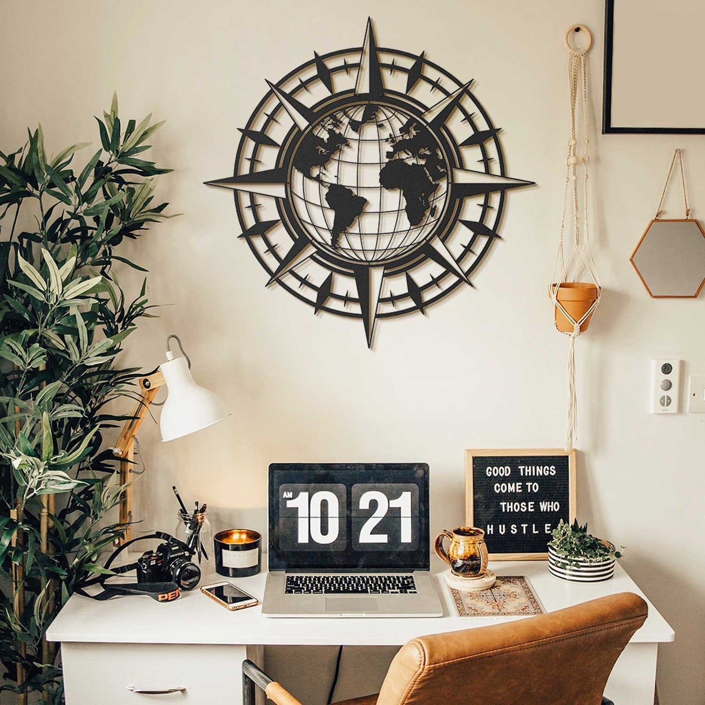 Decorative Metal Wall Accessory | homemem39