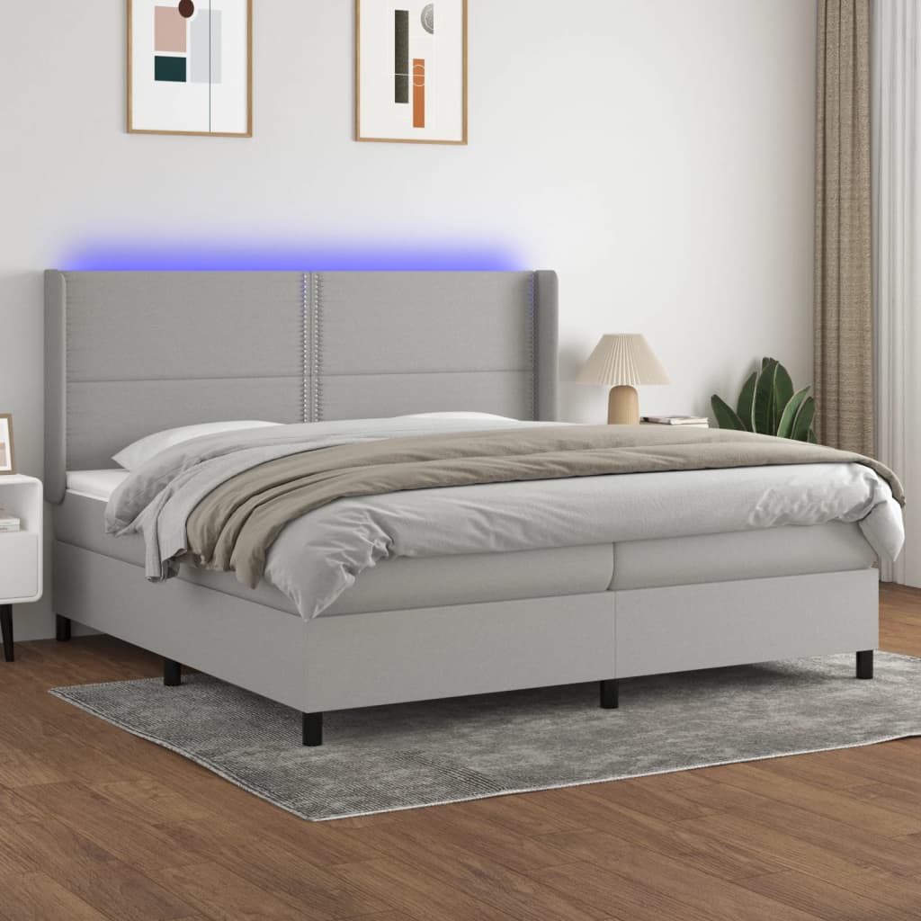 Letto a Molle Materasso e LED Grigio Chiaro 200x200 cm Tessuto - homemem39