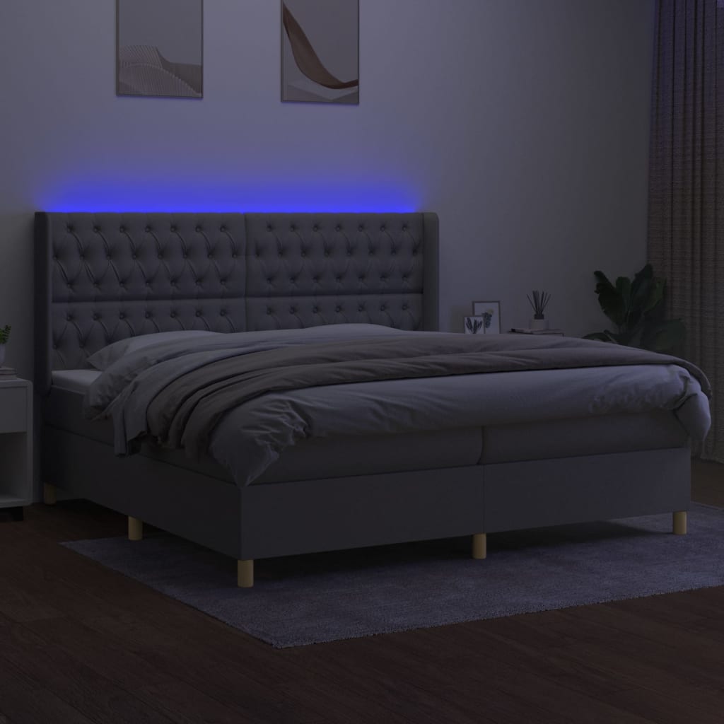 Letto a Molle Materasso e LED Grigio Chiaro 200x200 cm Tessuto - homemem39