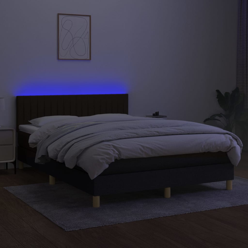 Letto a Molle con Materasso e LED Nero 140x200 cm in Tessuto - homemem39