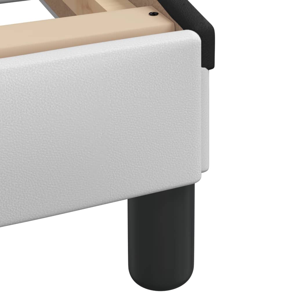 Letto Viana con Materasso Bianco e Nero 180x200cm Similpelle - homemem39