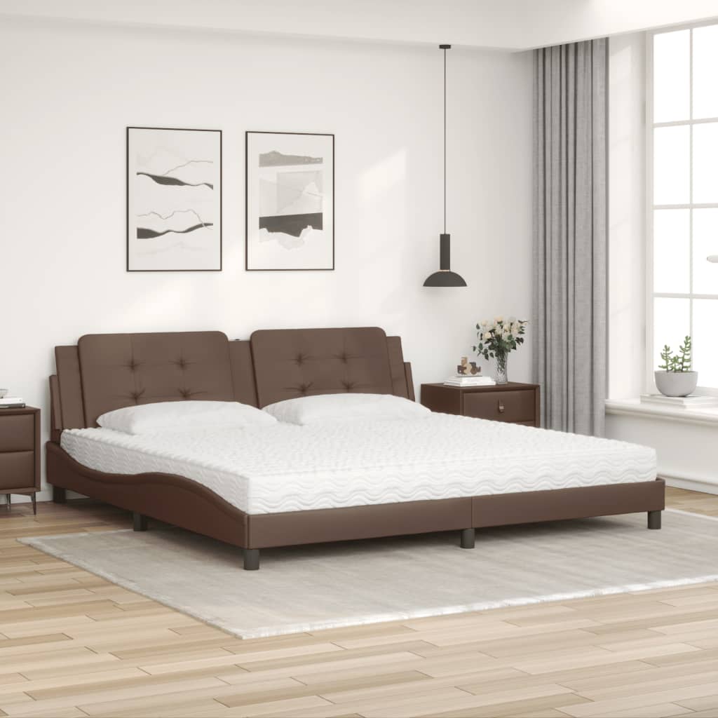 Letto con Materasso Zadar Marrone 200x200cm in Similpelle - homemem39