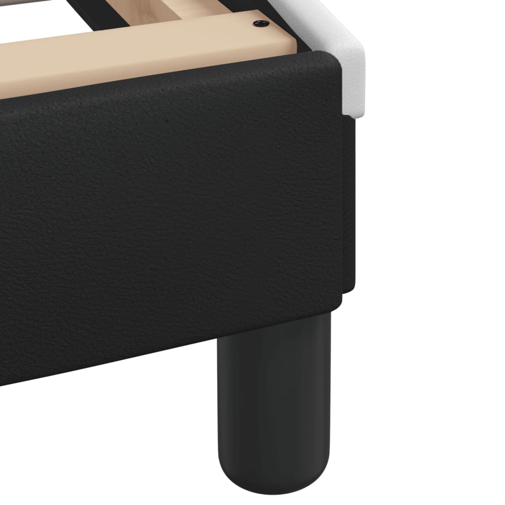 Letto con Materasso Zadar Nero e Bianco 200x200cm in Similpelle - homemem39