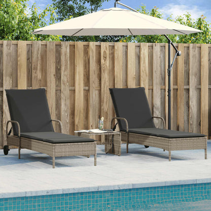 Lettino Prendisole 2 pz con Cuscini Grigio Chiaro in Polyrattan | homemem39