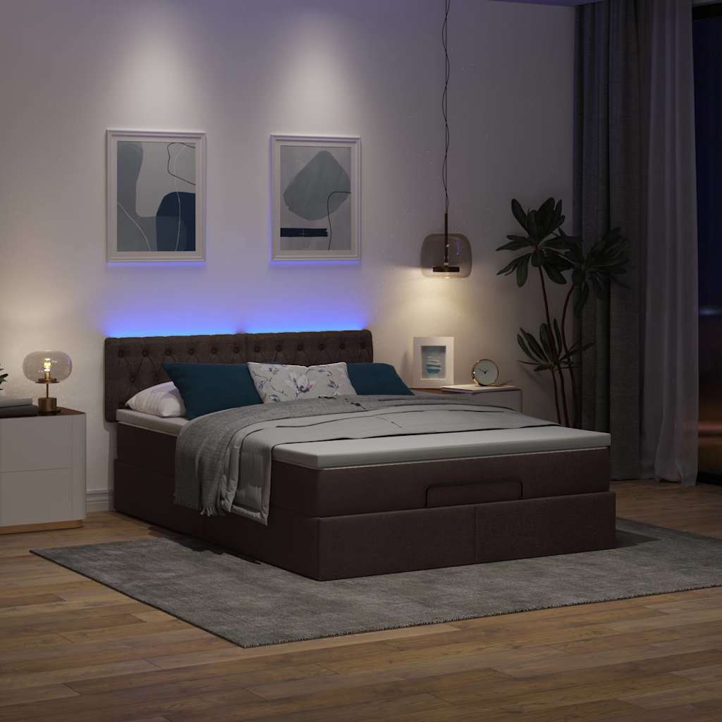 Pouf Letto con Materasso e LED Marrone Scuro 140x190 cm | homemem39