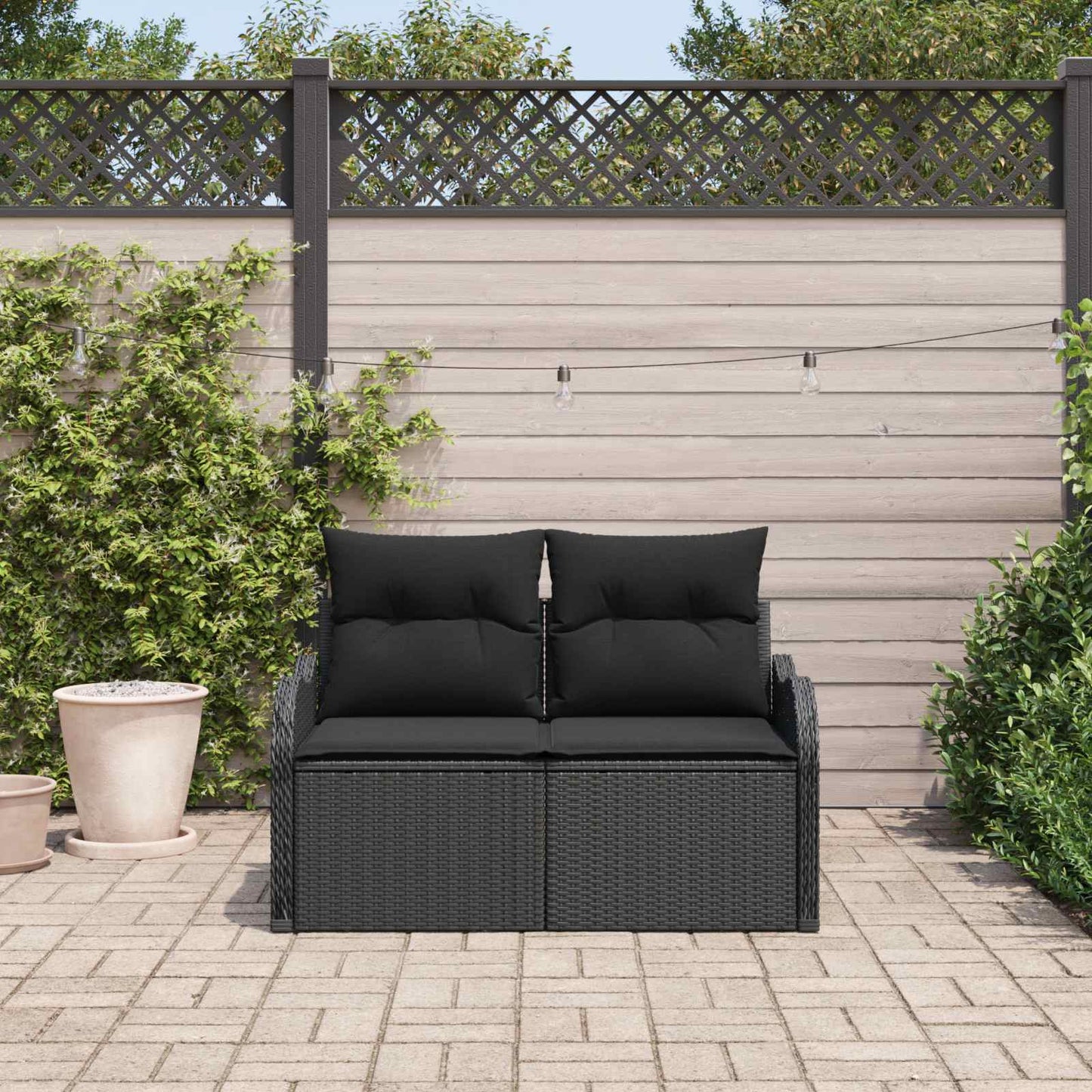 Divano da giardino con cuscino Nero 121 x 62 x 69cm polyrattan