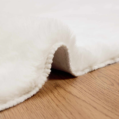 Tappeto in Pelliccia Sintetica di Coniglio Olite Crema