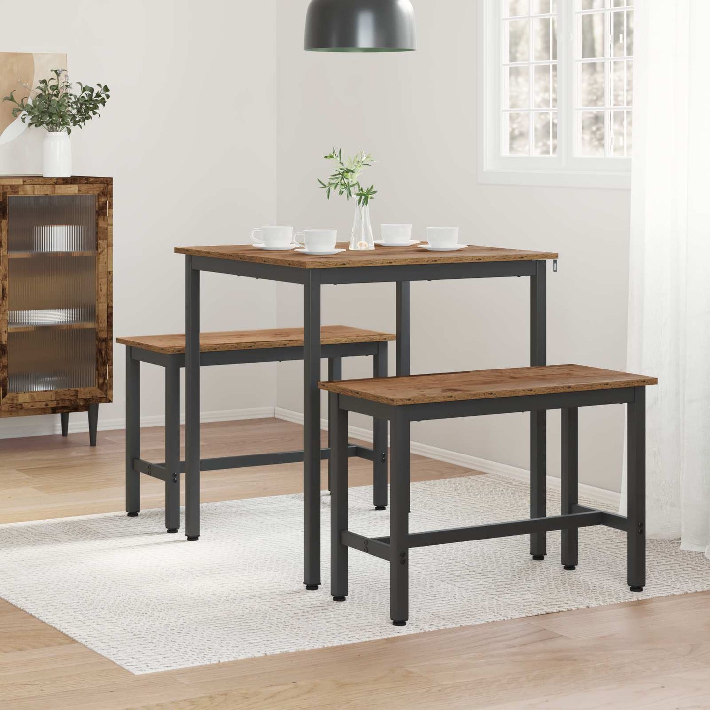 Tavoli da pranzo METALLO