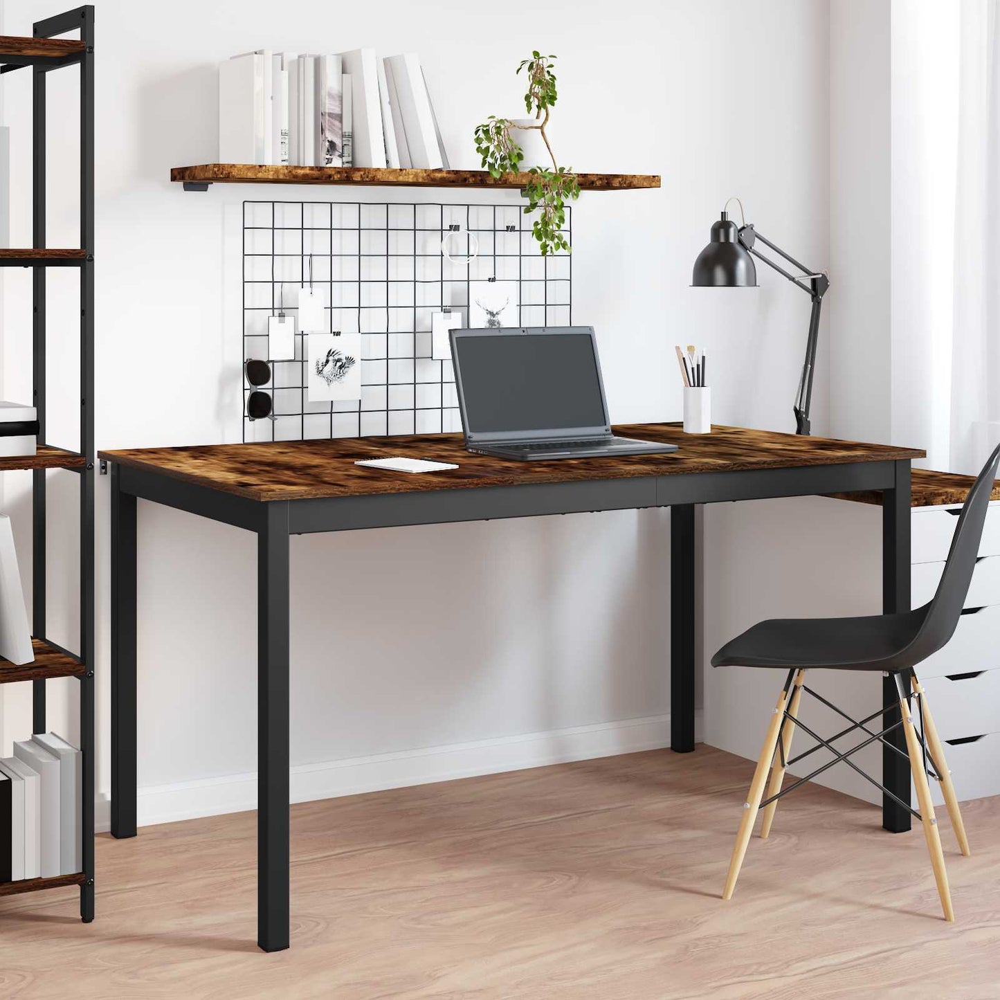 Tavoli da pranzo METALLO