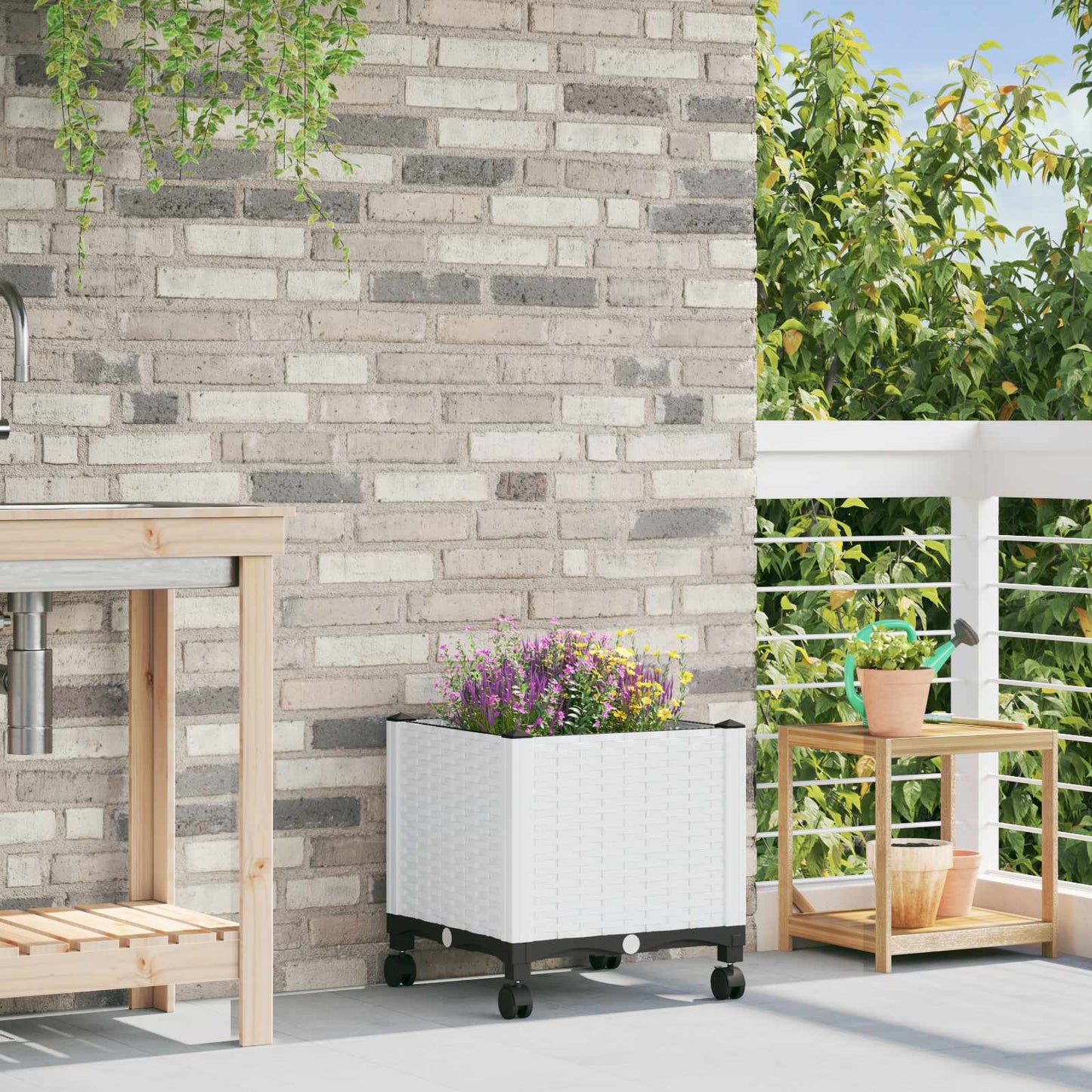 Vaso da Giardino con Ruote Bianco 40 x 40 x 48 cm PP | homemem39