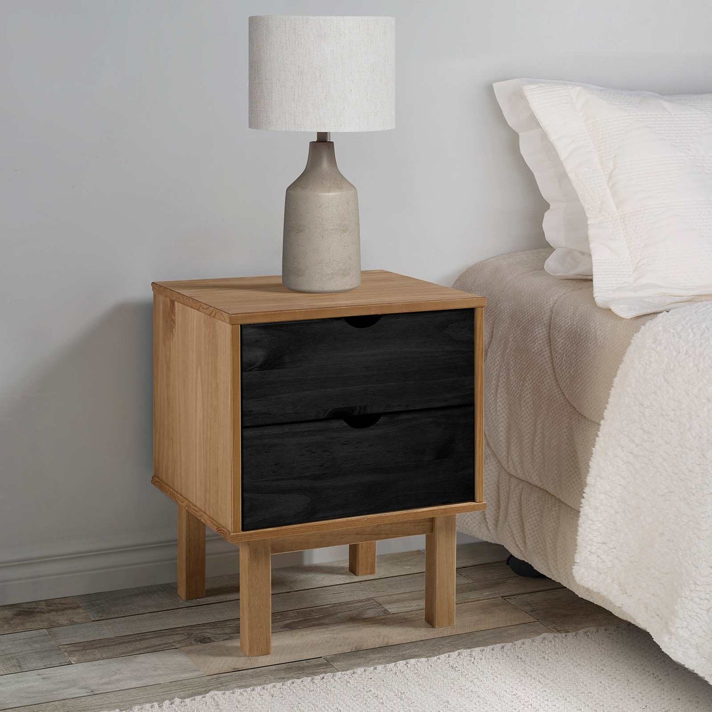 Comodino OTTA Nero 45 x 39 x 57 cm Legno Massello di Pino | homemem39