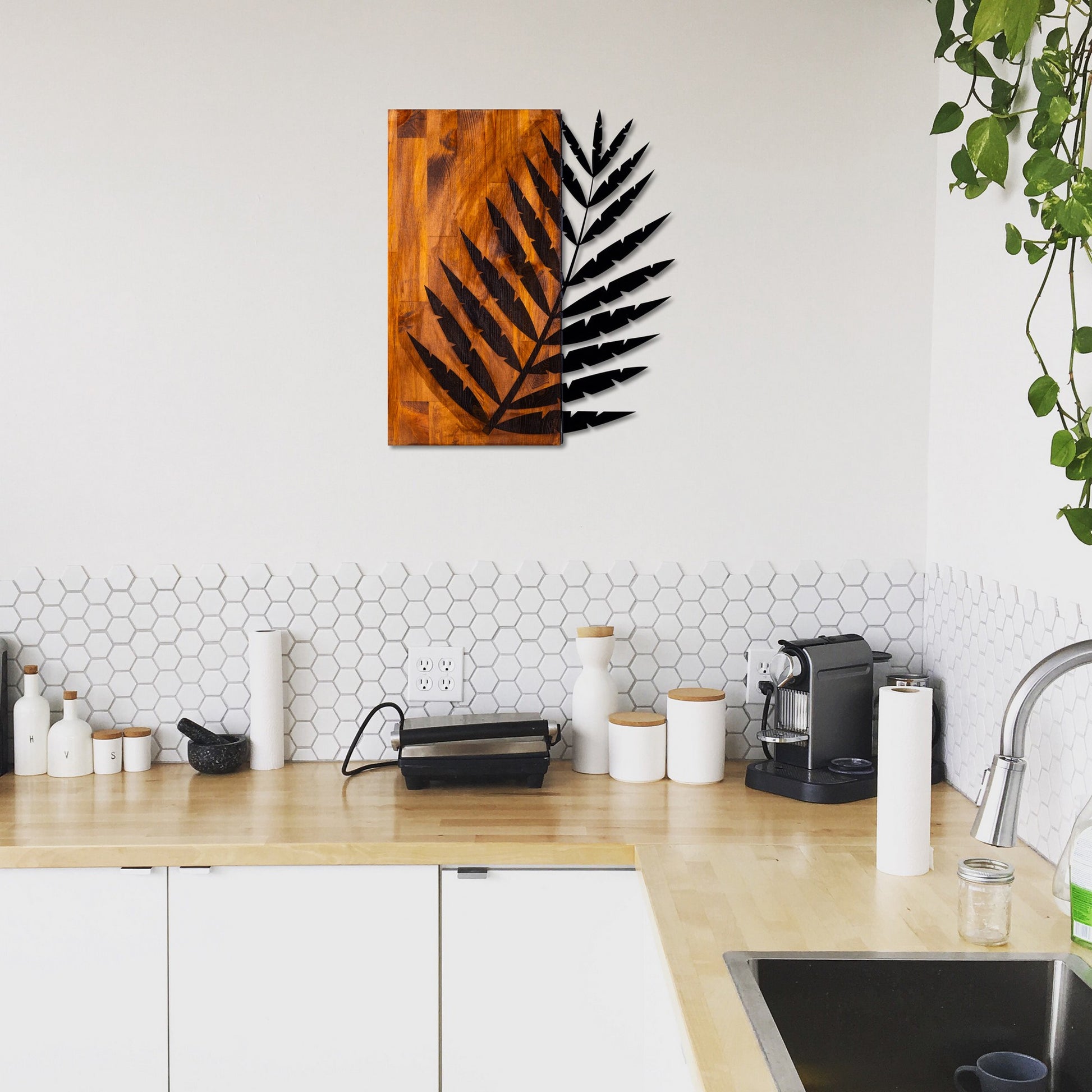 Decorative Wooden Wall Accessory | homemem39