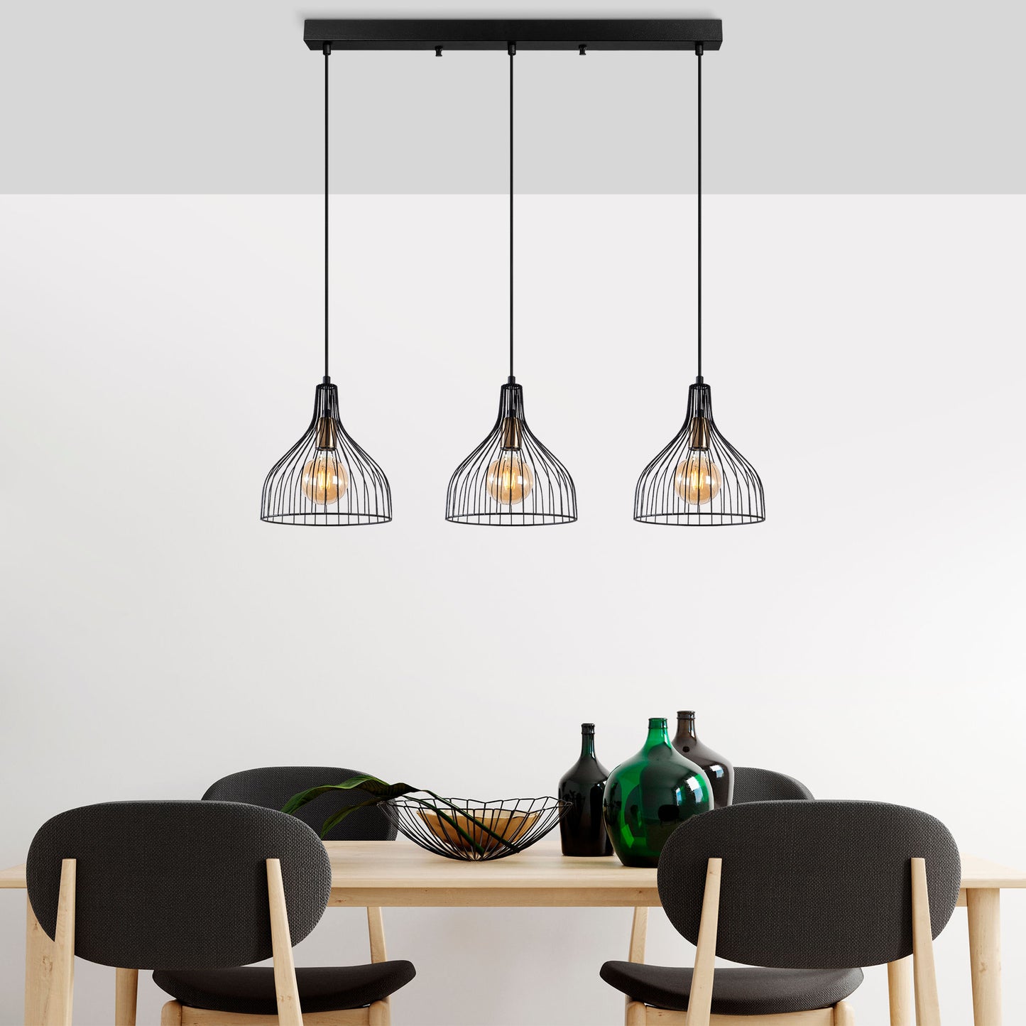 Lampadario Elegante in Metallo e Vetro